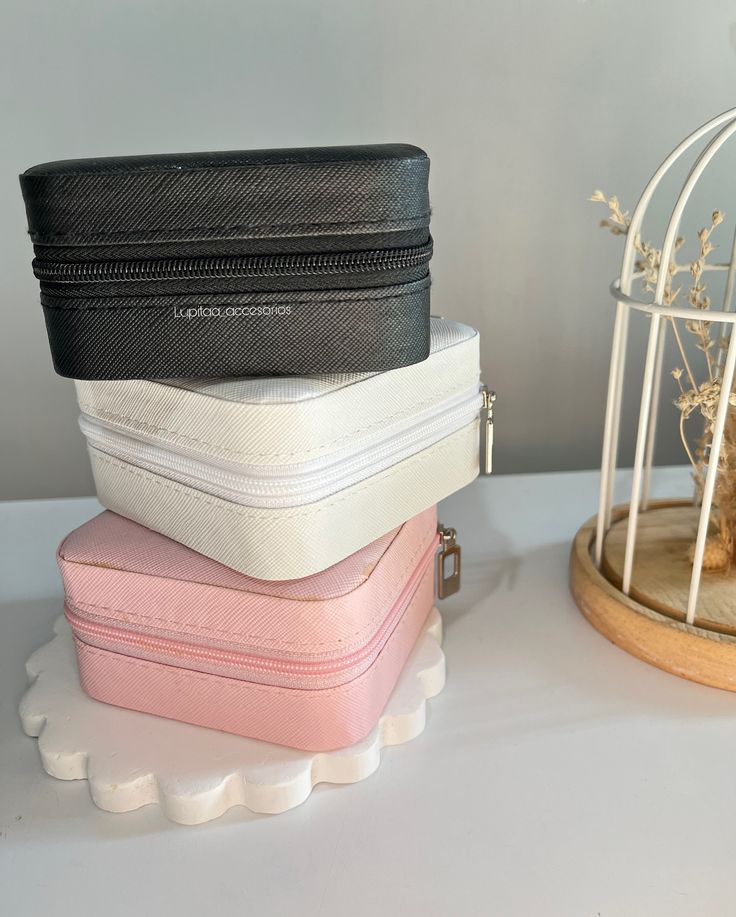 Mini Travel Jewelry Box – Compact Organizer Case